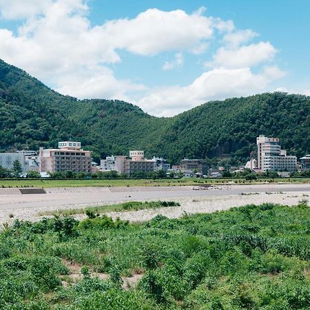 梅むら旅館　うぐいす亭 千曲市 エクステリア 写真