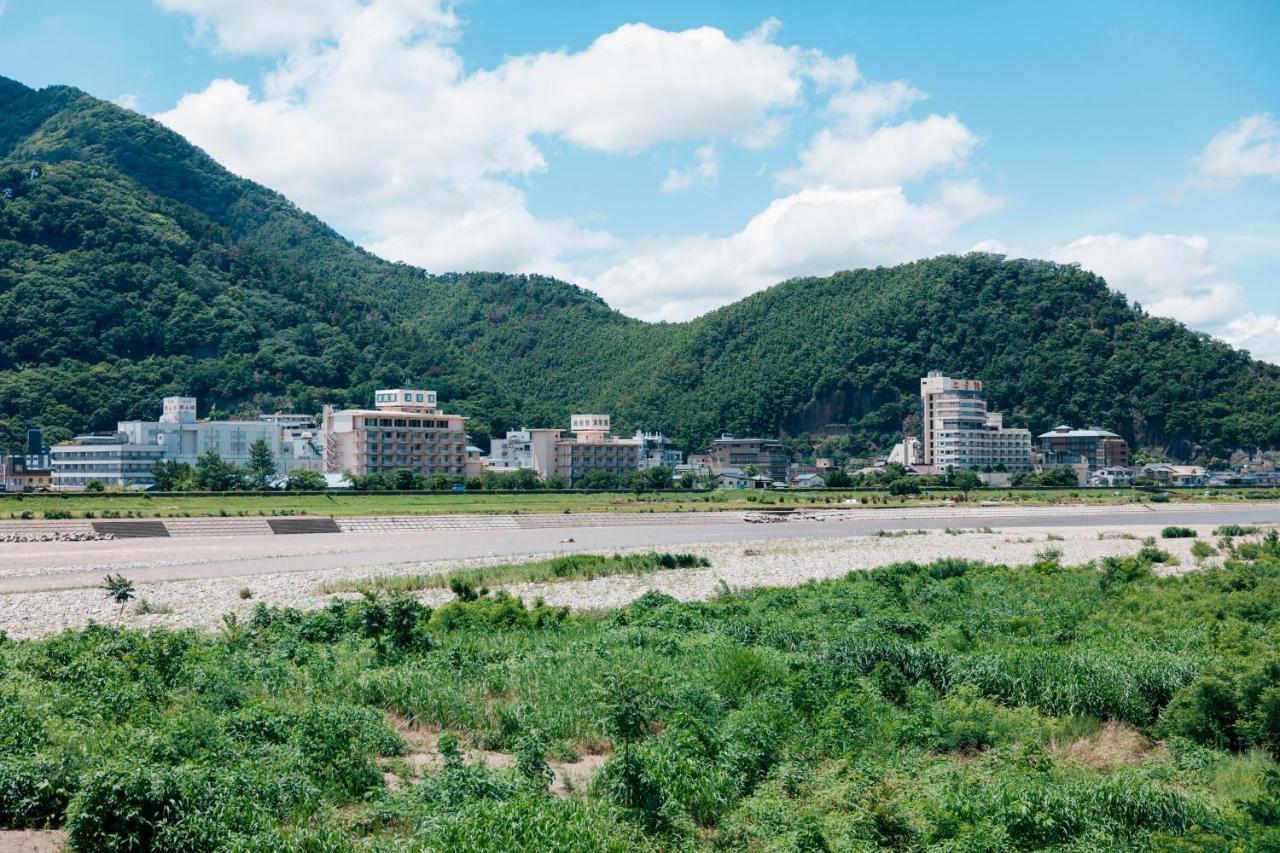 梅むら旅館　うぐいす亭 千曲市 エクステリア 写真