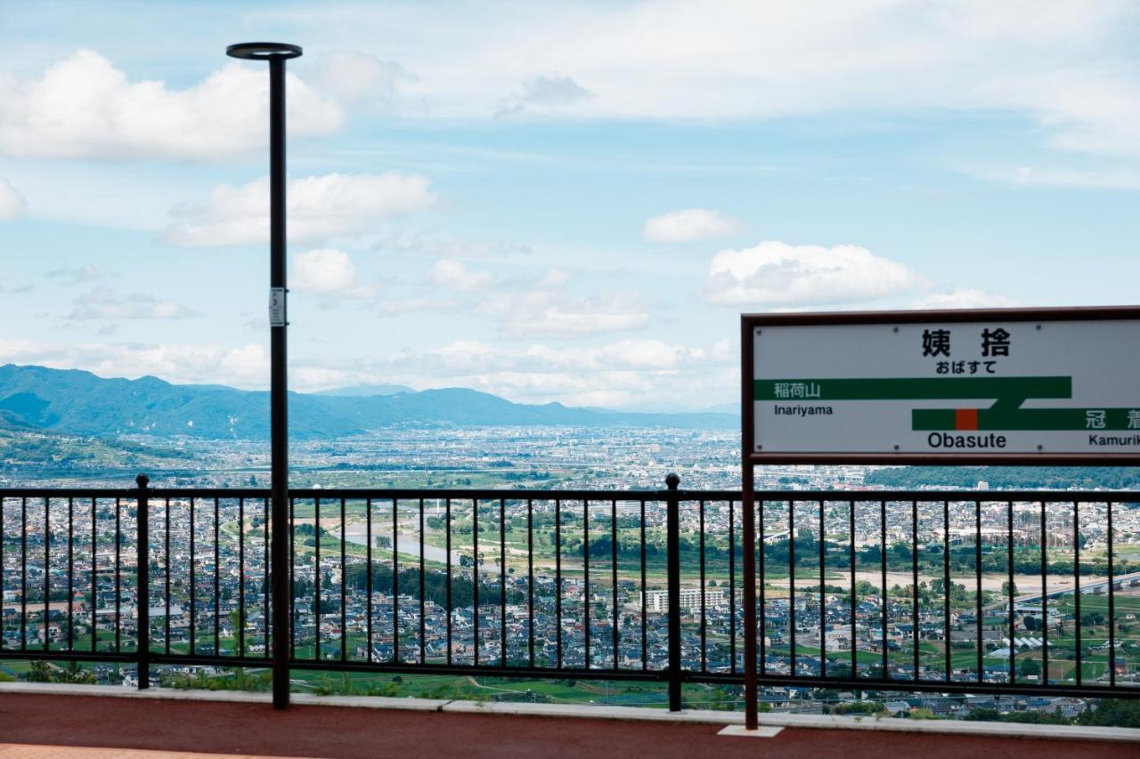 梅むら旅館　うぐいす亭 千曲市 エクステリア 写真